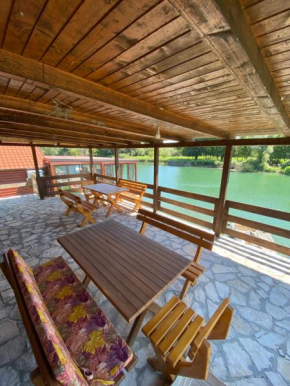 Vila Ruža